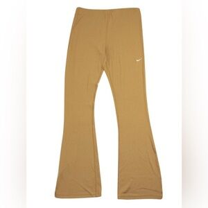 Nike
Sportswear Chill Knit Tight Mini-Rib Flared Leggings - Flax/Sail